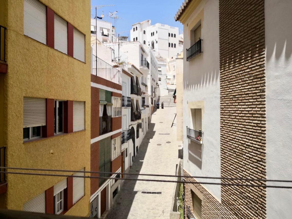 Primera Linea Paseo Principal Almunecar Bagian luar foto